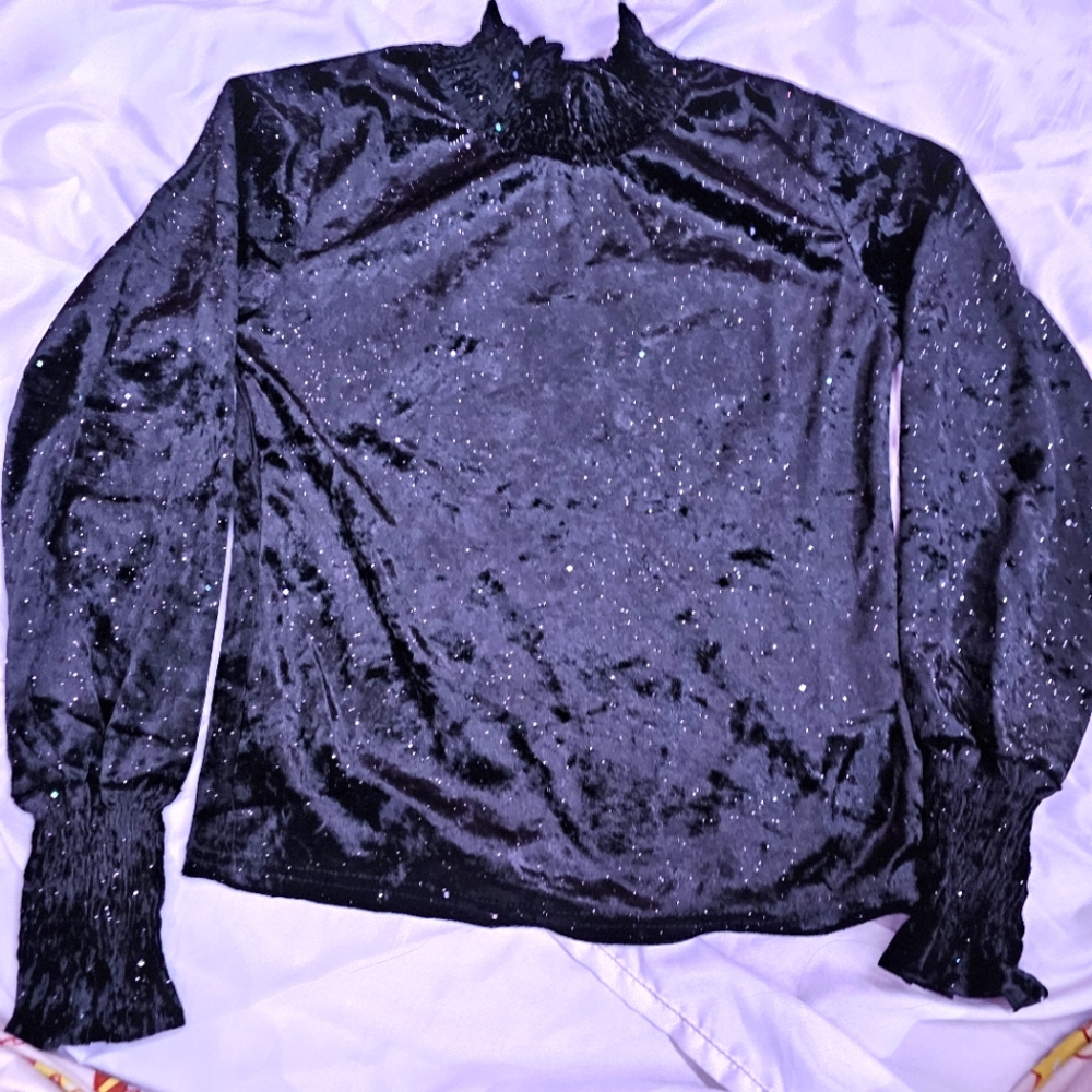 Extra small black velvet blouse